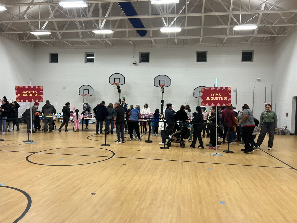 Amanda Stafford (@stafford_ejap) on Twitter photo My 💙💛 is full! We had a blast at the 1st Annual Jaguar Jingle Jam! <a href="/EJJaguars/">Esther Jackson Elem</a> <a href="/MsBoydEJES/">N. Boyd</a> <a href="/lawalker_teach/">Lindsey Walker</a> My 💙💛 is full! We had a blast at the 1st Annual Jaguar Jingle Jam! <a href="/EJJaguars/">Esther Jackson Elem</a> <a href="/MsBoydEJES/">N. Boyd</a> <a href="/lawalker_teach/">Lindsey Walker</a>