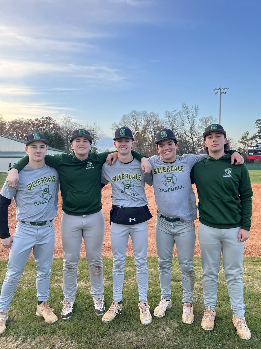 Day one of the Boro Challenge in the books! Winner of the Pro-Agility: Landon Deitch! Plank Hold: Landon Deitch and Jackson Deitch! Boro BP: Team “Squirrel Monkeys” #sbaTHEM