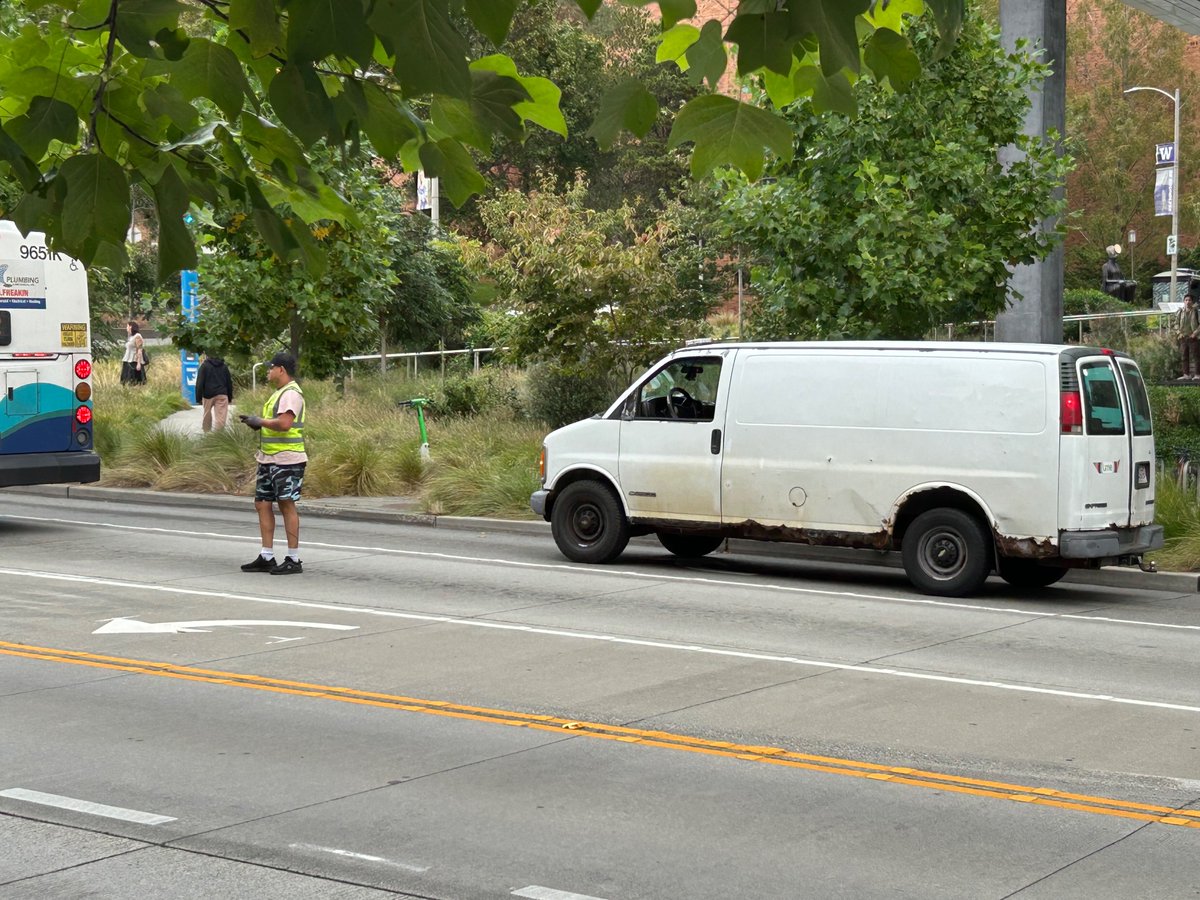 ithke79's tweet image. The jackasses over at @limebike just do whatever they want, it seems. Block sidewalks with bikes, bike lanes with trucks. Back in October, they were blocking  @KingCountyMetro  buses with their scooter dropoffs.  @seattledot
