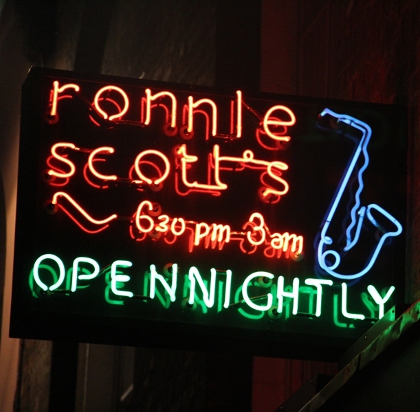 Jazz90.1 WGMC-FM (@901jazz) on Twitter photo Ronnie Scott's Radio Show: Hear Elaine Delmar tell the Songs and Stories of her life from the Ronnie’s stage. This programme is the first of a new Brunchtime series. An insightful look at Elaine's life
<a href="/ianshawjazz/">Ian Shaw</a> <a href="/officialronnies/">Ronnie Scott's Jazz Club</a> <a href="/michaelvitti/">Mike Vitti</a> #elainedelmar Ronnie Scott's Radio Show: Hear Elaine Delmar tell the Songs and Stories of her life from the Ronnie’s stage. This programme is the first of a new Brunchtime series. An insightful look at Elaine's life
<a href="/ianshawjazz/">Ian Shaw</a> <a href="/officialronnies/">Ronnie Scott's Jazz Club</a> <a href="/michaelvitti/">Mike Vitti</a> #elainedelmar