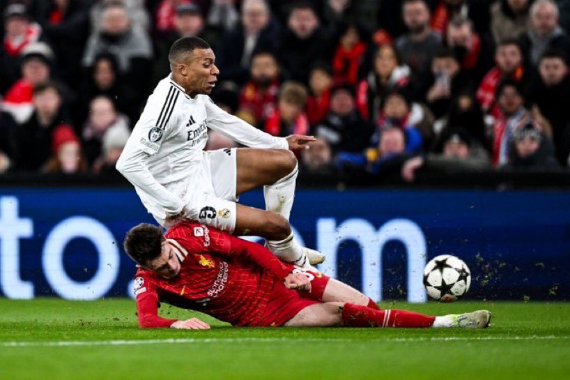 TheAnfieldWrap's tweet photo. 💥 https://t.co/Qq4BcY2T5K