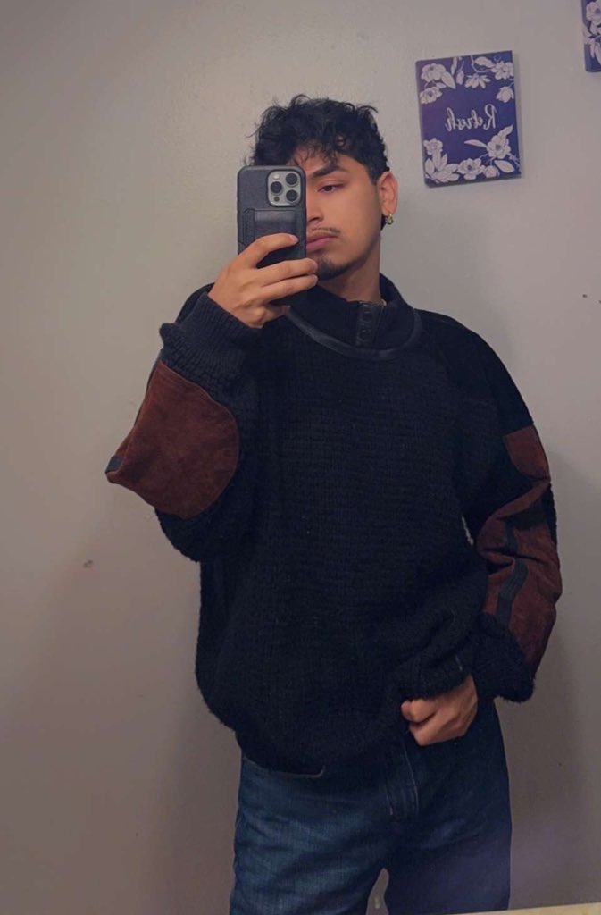 Just for you lol!
Honestly 27 looks good on me 🎂😜