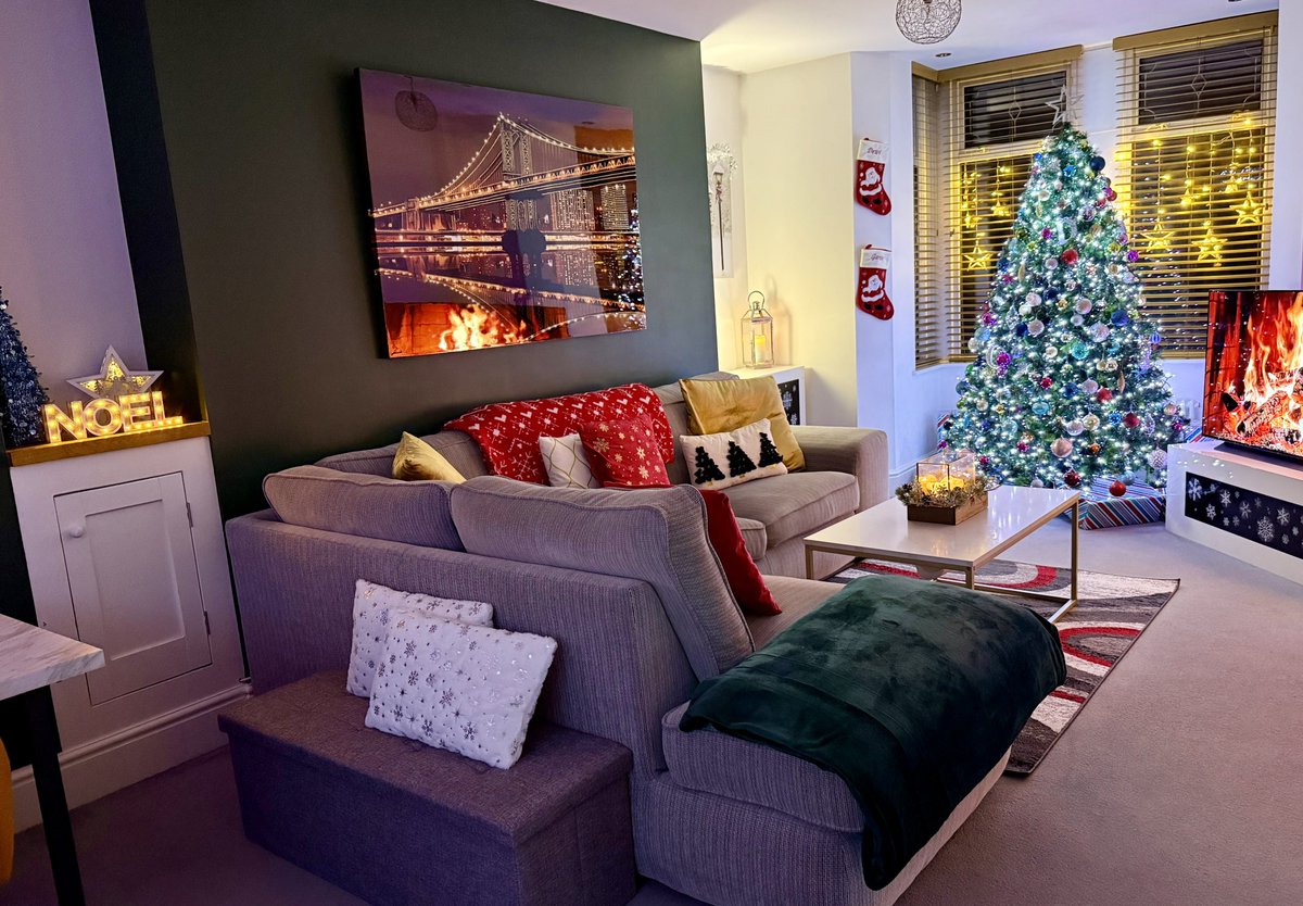 Dewi Rogers tweet media