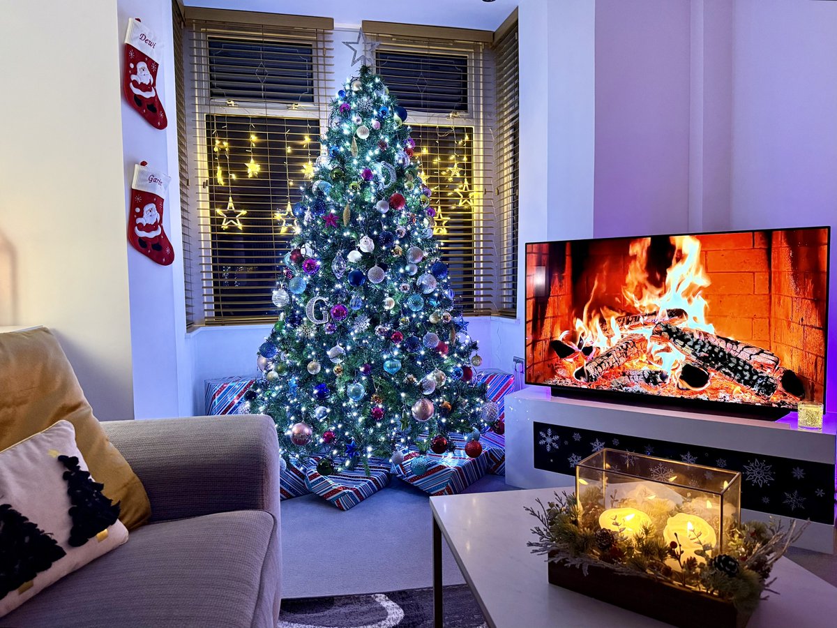 Dewi Rogers tweet media