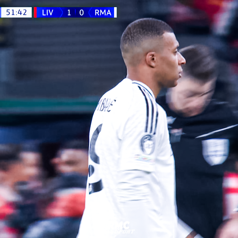 RMCsport's tweet photo. ⚡ ON LE SENTAIT, LE VOILA ! LIVERPOOL OUVRE LE SCORE FACE AU REAL ! 

Les Madrilènes sont pour le moment... 24es, dernière place qualificative pour les barrages 🤯

https://t.co/BRKXRNu3kb https://t.co/FeffAKIoLE