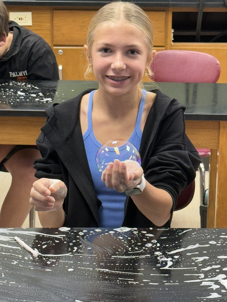 HAllisonSTEM's tweet photo. Bubblology is always a great lab to do! It’s even better right before a break! 🫧@MrWPopejoy @PAMSSharks https://t.co/xZpzObdMdc