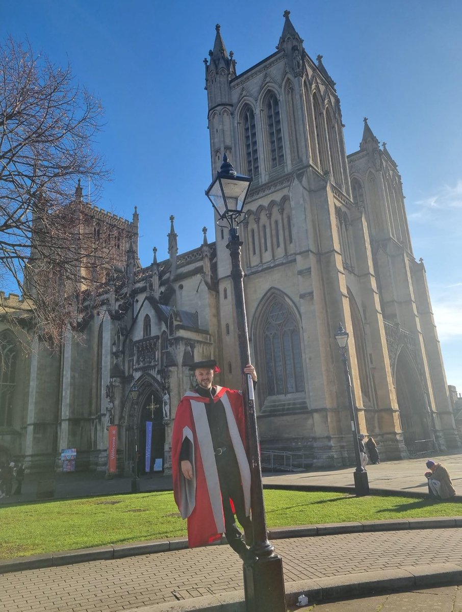 Dr Kevin Turner tweet media