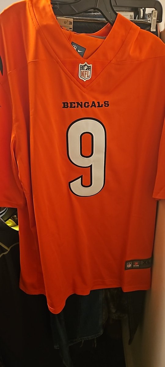 kevinburris tweet media