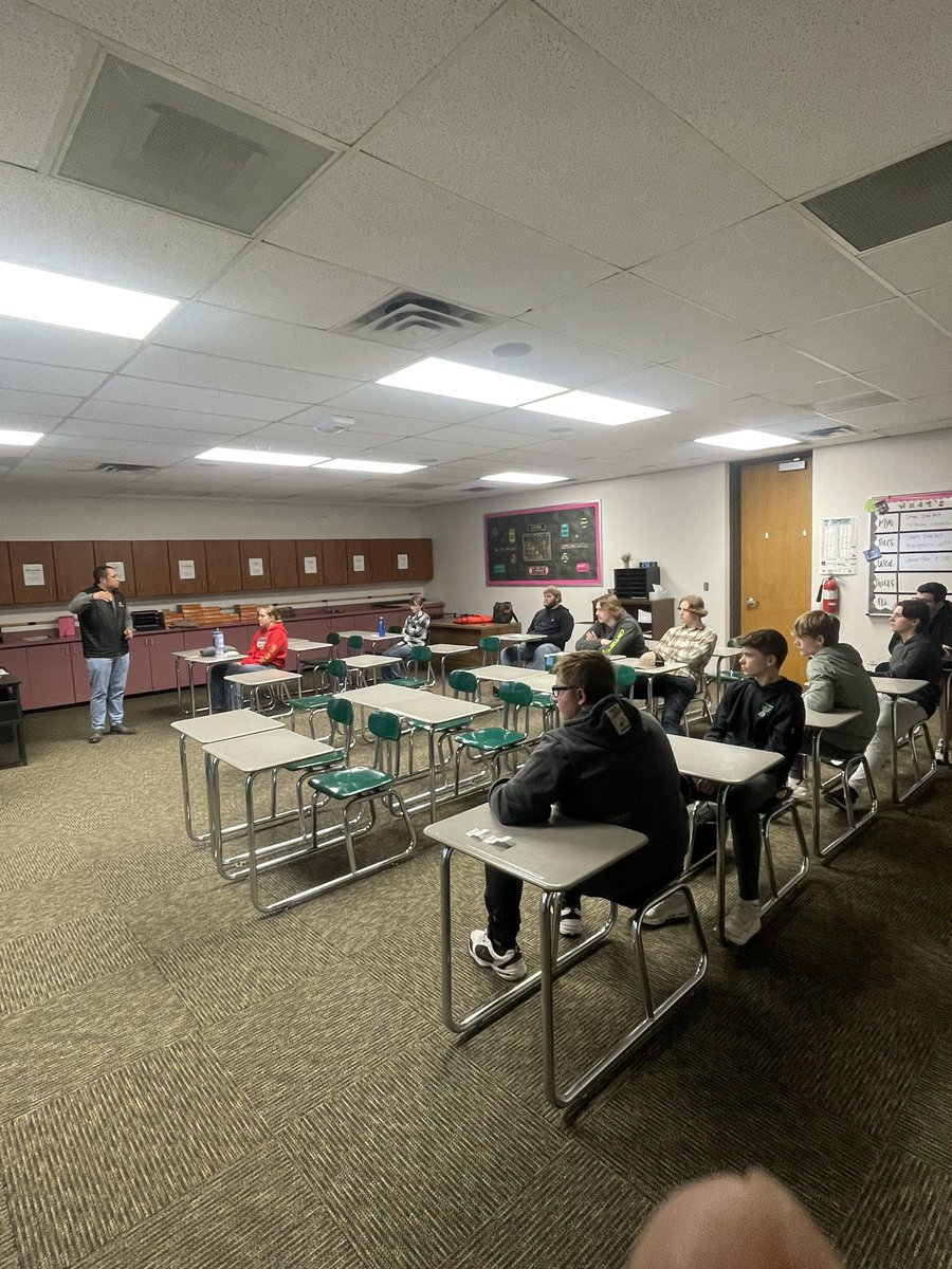 The THS Career Fair was a huge success again this year! Thank you to the parents, community members, and career professionals who presented!