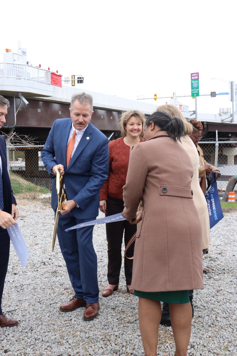Thursday, November 14th, Supervisor Franklin had the chance to celebrate the opening of the I-95 Express Ramp on the south side of Opitz Boulevard! We are grateful to everyone who helped with this project and hope it alleviates some of the traffic congestion in PWC!