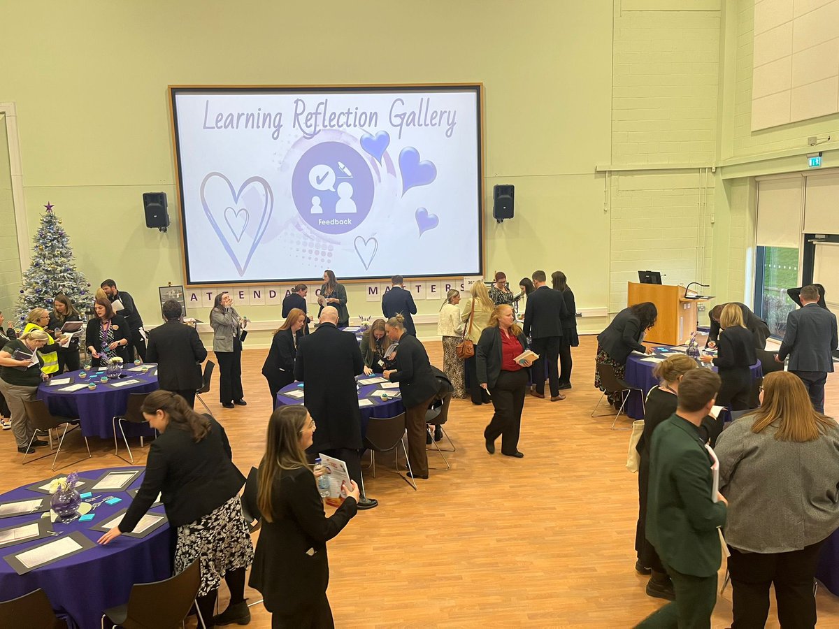 OutwoodAdwick's tweet photo. Staff took part in differentiated CPD sessions and a learning reflection gallery yesterday afternoon. Staff gave feedback around best practice before completing a book review in their departments with the focus of feedback 👏 https://t.co/saLGbANtrX