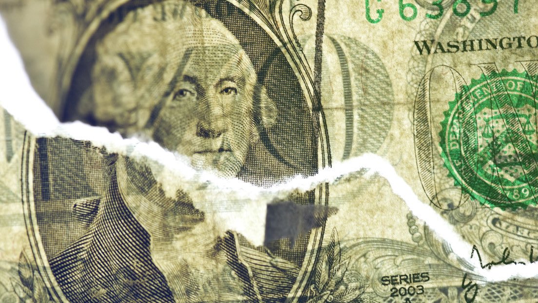 Pues ya es un hecho: Rusia e Irán eliminan por completo el uso del dólar estadounidense en sus transacciones mutuas. Se deshacemos de esta forma de una herramienta de sanciones por motivos políticos 🇷🇺🇮🇷

BRICS VA CON TODO