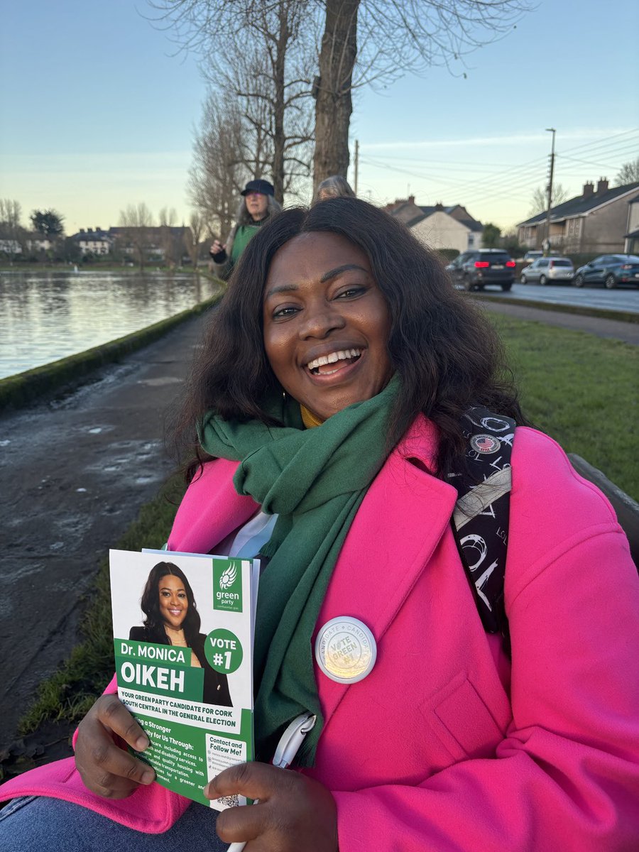 I was out with Dr. Monica Oikeh this afternoon, meeting the good people of Cork South Central around the Lough. She is a GP in Douglas and has a great understanding of what we need to do to improve our local health service. #GreensDeliver #VoteGreen1 greenparty.ie/people/monica-…