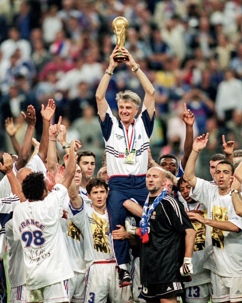 Bon anniversaire Aimé Jacquet 🎂

83 ans pour notre 1er sélectionneur Champion du monde ! 

#FiersdetreBleus