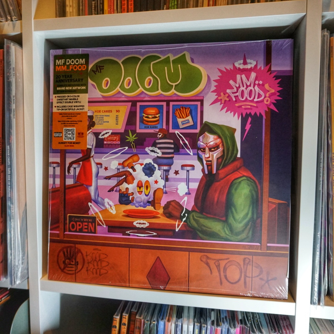 PSquidRecords's tweet photo. In celebration of the album’s 20th anniversary, MM..FOOD has been repackaged with all new artwork by Sam In celebration of the album’s 20th anniversary, MM..FOOD has been repackaged with all new artwork by Sam Rodriguez!

https://t.co/dF2oVWF0G2

#MFDOOM #hiphop #vinylrecords https://t.co/u7SV5Jop3H