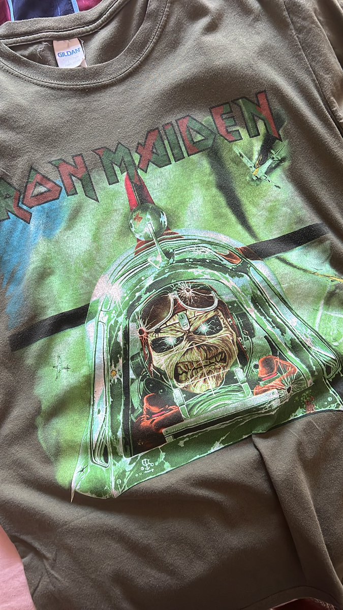 Estamos listos para mi décimo concierto. Y mañana, de nuevo!
🎶 Scream for me Santiago 🎶
<a href="/IronMaiden/">Iron Maiden</a> <a href="/futurofm/">Radio Futuro</a> <a href="/alfaxis/">Alfredo Lewin</a> 🇨🇱 #uptheirons