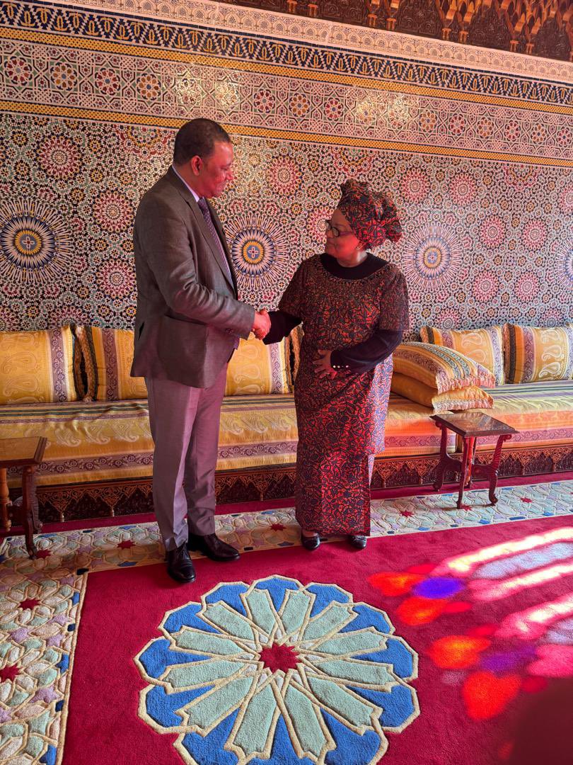 Serge_Lukoo's tweet photo. En marge de sa mission diplomatique à Rabat dans la suite de la Première Ministre, Judith SUMINWA TULUKA, l’Honorable MWANZA HAMISSI SINGOMA, a eu l’honneur de rendre visite à BOBI LADAWA, l’ancienne Première Dame et épouse du Maréchal MOBUTU SESE SEKO, ce mercredi, 27 nov. 2024. https://t.co/awv7gnL6KM