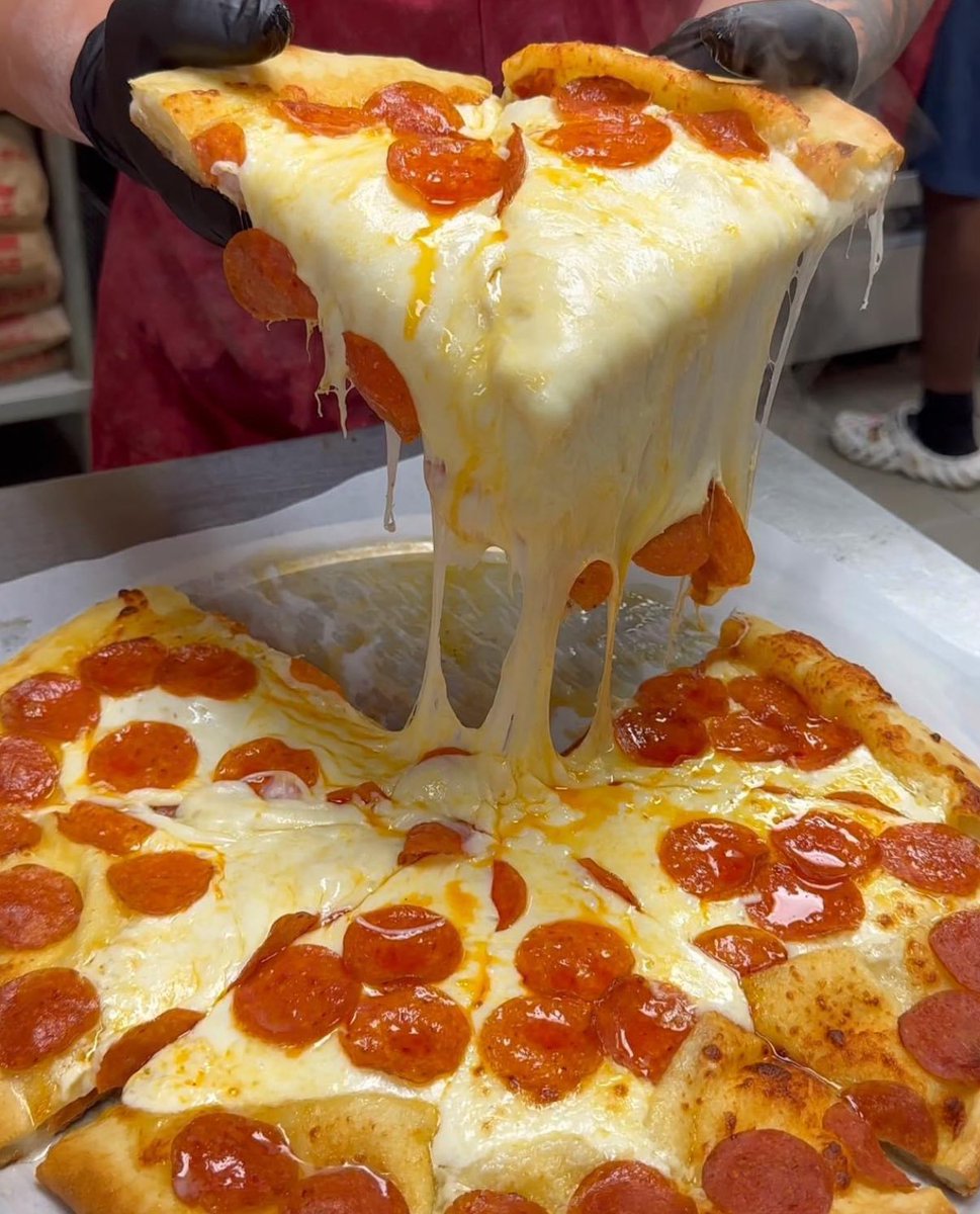 Food Pleaser tweet media