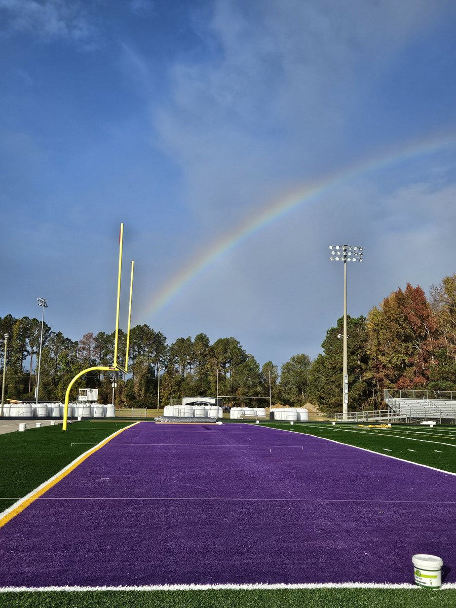 jayssonl88's tweet photo. Yes we see the work that is being done in the physical but we cannot forget the miracles HE continues to do in the midst!! GOD continues to sends us reminders of HIS presence! #Godisgood #GodIsInControlOfEveryThing #ShieldsUp🛡️⚔️ https://t.co/qKeYKPOKmX