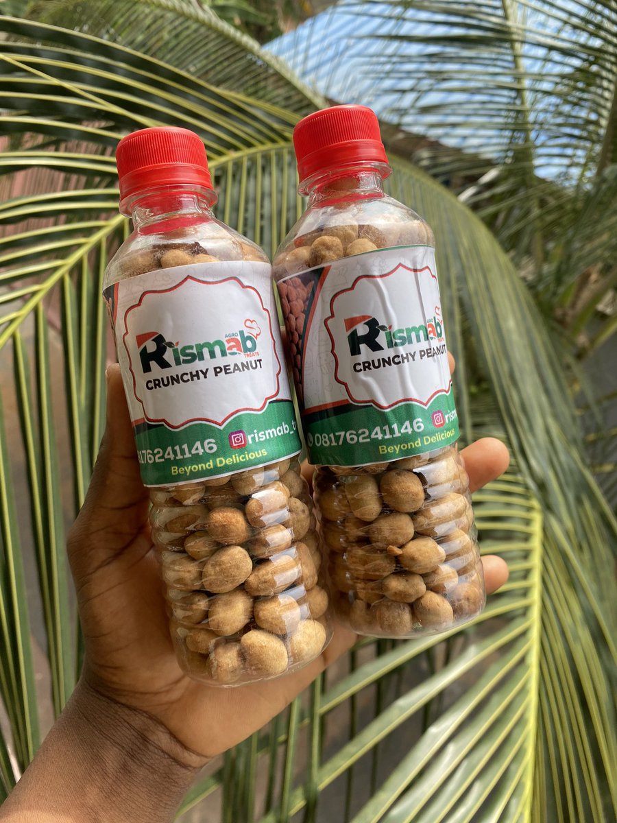 Finegirl_Farmer's tweet image. When I’m not talking Agric, I’m busy crafting beyond delicious meals for lovers of good treats😁

While you await a detailed video on sweet corn and dent corn, which of these yummy treats will you like to try first?🌚

#BeyondDelicious 
#AgrotouristYemi 
#FinegirlFARMER