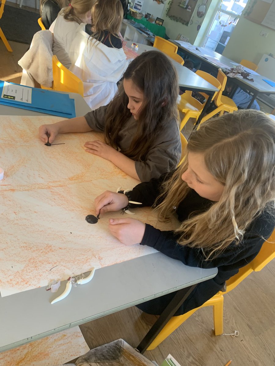 CCMPrimary's tweet photo. Cave art final pieces with music and candles… fantastic collaboration, year 3! #stoneageday 🖐️ 🦣 https://t.co/qkjunLuBTI