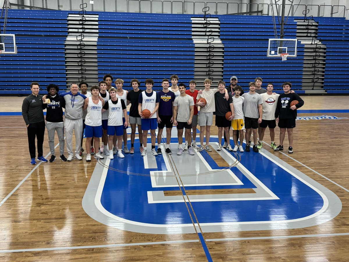Liberty Boys Basketball (@olhsboysbball) on Twitter photo It was great having some alumni back in the gym today! Always good seeing former players come back and visit. Basketball brought us together, and we will be Patriots forever
#GoPatriots π It was great having some alumni back in the gym today! Always good seeing former players come back and visit. Basketball brought us together, and we will be Patriots forever
#GoPatriots π
