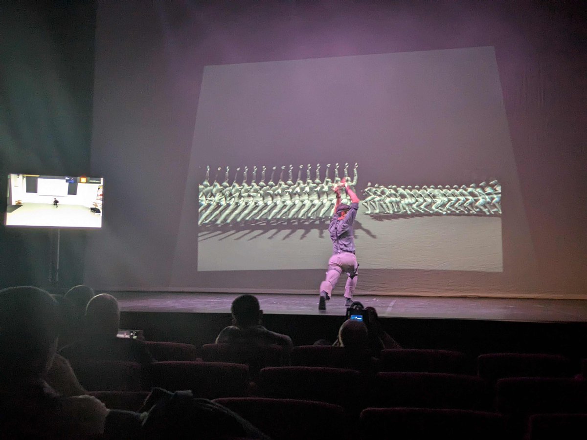 A fantastic live performance from <a href="/WhitleyDanceCo/">Alexander Whitley Dance Company</a> and <a href="/drdanstrutt/">Dan Strutt</a> from <a href="/GoldsmithsUoL/">Goldsmiths, University of London</a> at this afternoon's <a href="/BeyondCnf/">Beyond Conference</a> to showcase a new tool for remote digital dance composition and collaboration. Visit the XR Network+ website to find out more: hubs.li/Q02ZJ_vz0