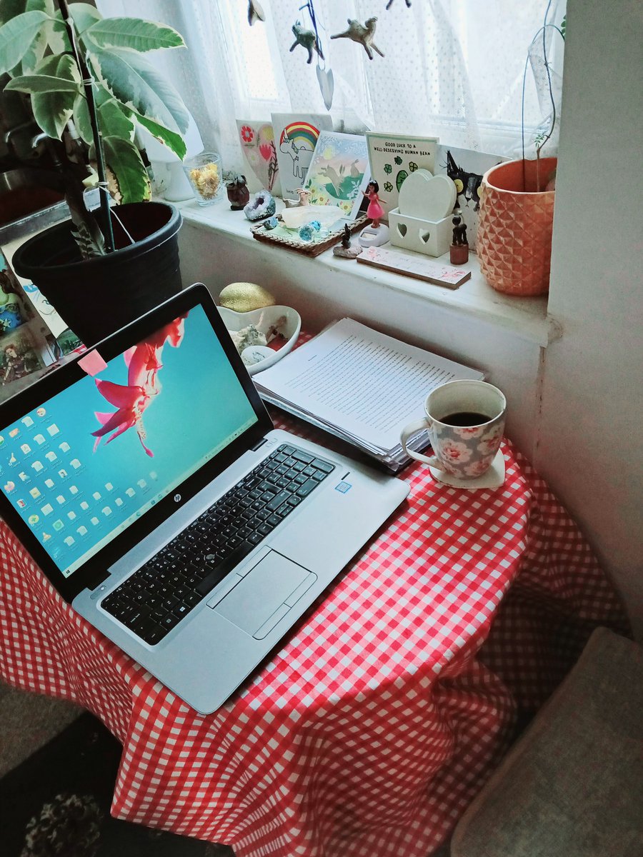_freewriters's tweet photo. I've not posted for an age! I'm doing an MA to focus my own work & it's hectic! But I'm still representing! Today was editing day ๐๐ฉท๐คธ๐นโ๏ธ
#postgrad
#workingclass
#workingclassacademic
#writingcommunity
#writer #writing
#literaryfiction
#poet
#shortstory
#irishdiaspora https://t.co/frsRGoZsbb