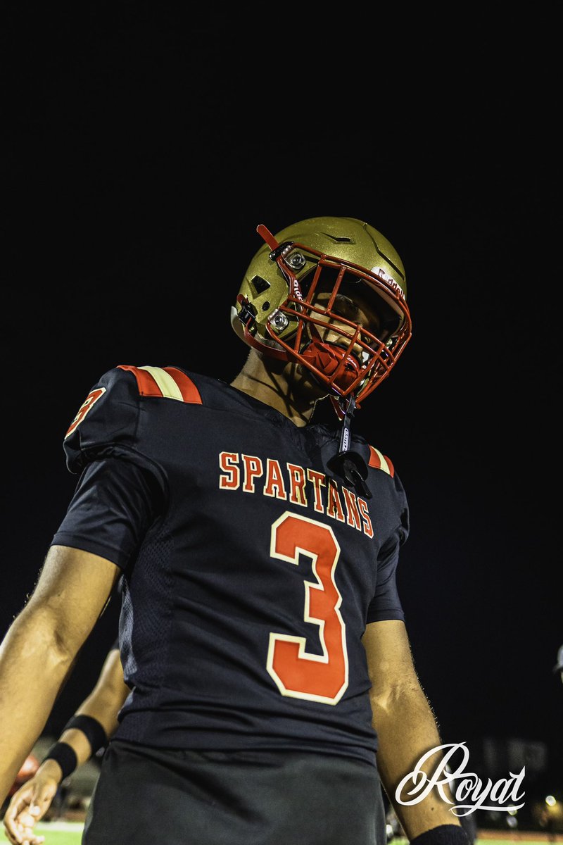 Amare Whetsell (@d1_amare) on Twitter photo I want to thank <a href="/Coach_Walker20/">Anthony Walker</a> <a href="/PaceSpartansFB/">Monsignor Pace FB</a> for a great senior year!
940 all purpose yards (turn on the tape)
6 touchdowns
AGTG
hudl.com/v/2QEh7N
looking forward to playing at the next level 3 out ✌️ I want to thank <a href="/Coach_Walker20/">Anthony Walker</a> <a href="/PaceSpartansFB/">Monsignor Pace FB</a> for a great senior year!
940 all purpose yards (turn on the tape)
6 touchdowns
AGTG
hudl.com/v/2QEh7N
looking forward to playing at the next level 3 out ✌️