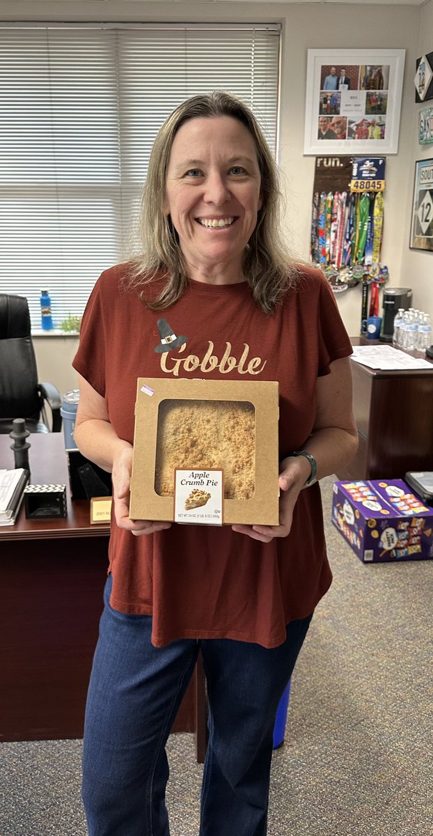 Wishing a Happy Thanksgiving to the LSE community! We had a great time playing ‘Turkey in my Pocket’. 🦃 Congrats to our winners—enjoy your pies! #TeamLSESuperStars #LeadingLinton <a href="/CCPSk12/">Carroll County PS</a>