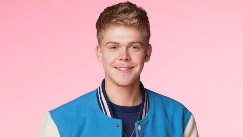 NewsTVReal's tweet photo. Montrez votre mobilisation pour Charles. #RT si vous voulez qu'il participe à la tournée. #StarAcademy #StarAcademyLeLive