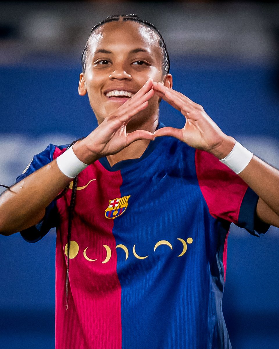 brfootball's tweet photo. 2024 Golden Boy: 17-year-old Lamine Yamal
2024: Golden Girl: 18-year-old Vicky Lopez

Barcelona’s youth dominating again 🤝 https://t.co/nmVmluypqd