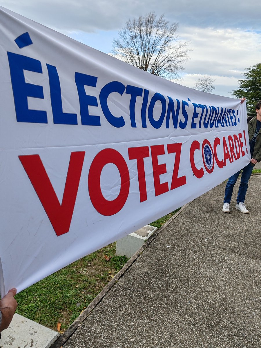 cocarde_savoie's tweet photo. Retour en images sur nos actions de cette semaine.
Étudiant à l'USMB, il te reste encore quelques heures pour voter Cocarde Savoie ! 🇨🇵 https://t.co/EKsxXYEbJw