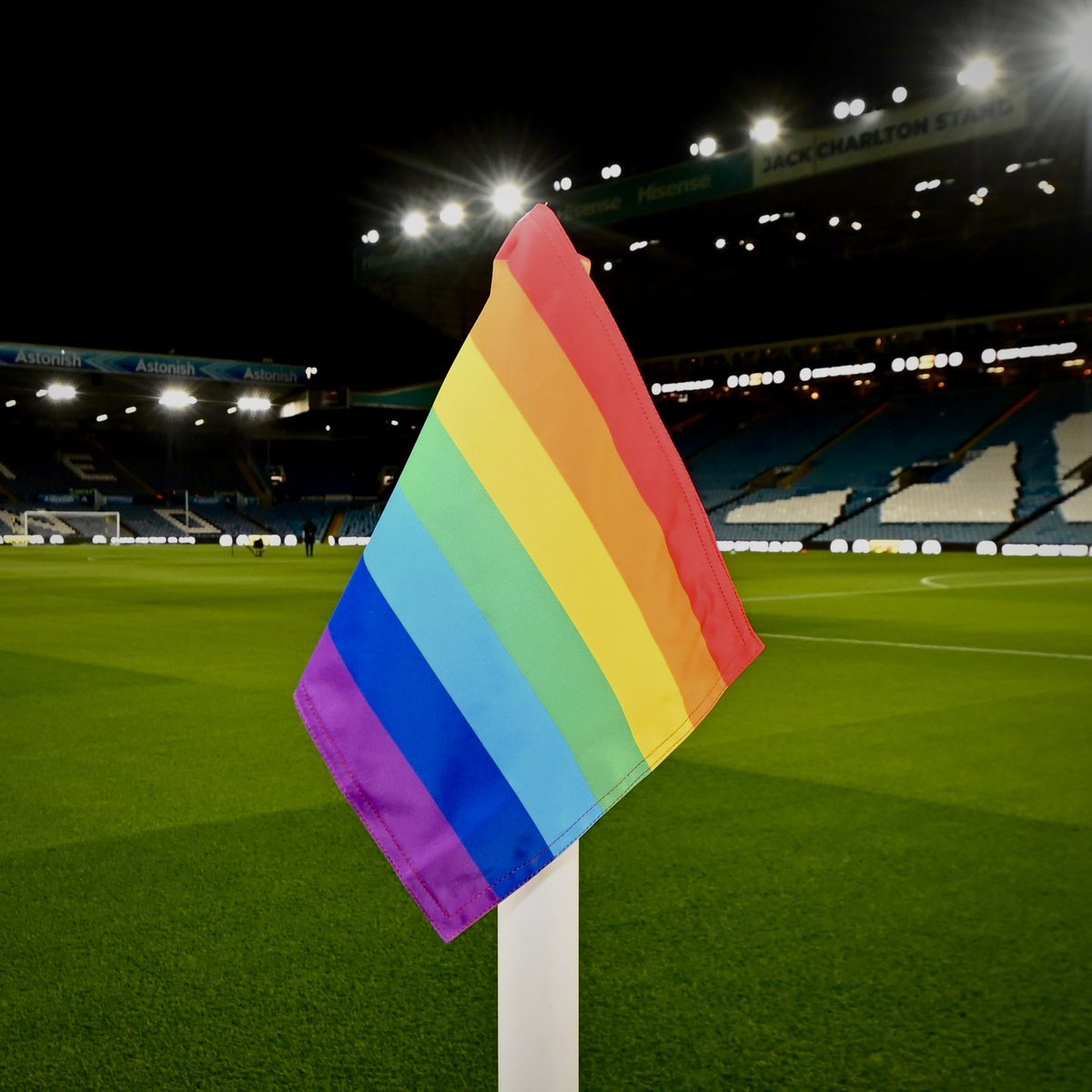 Leeds United tweet media