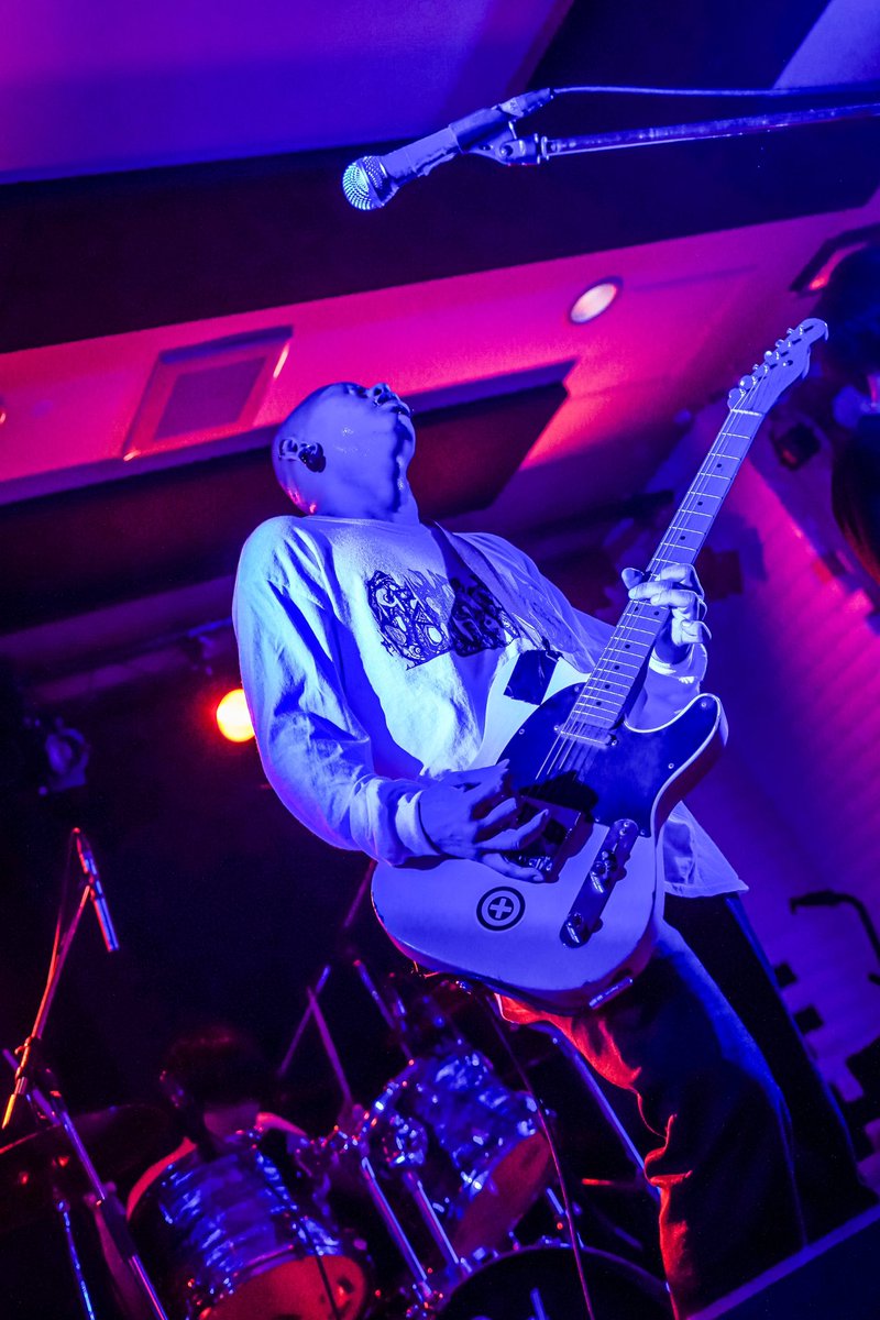 mumey_mumei's tweet photo. 11/22 Emorsive-情動と没入-
@心斎橋FootRock&amp;BEERS

photo by @yui_kita26

ba/Vo @mumey_kattuxo 
gt/cho @takacoins 
Sup Dr @kenkendrum6 https://t.co/SR6v5MHG61