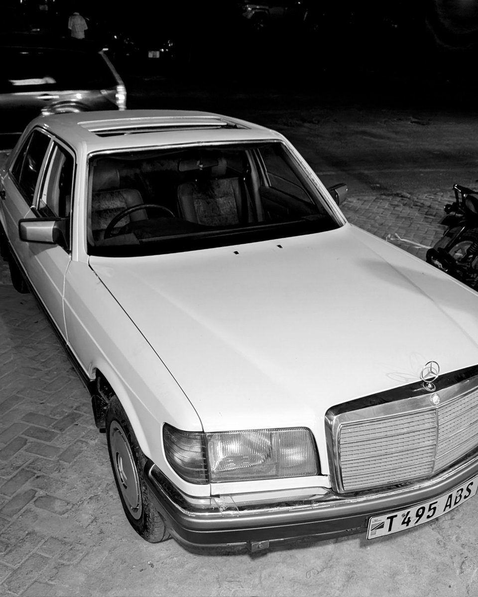 mlabwa's tweet photo. I've been reminded. As promised:
Engine - 1.2m
Harness - 900k
Wiring - 500k
Shockups - 190k each
Tires - 140k each
Windshield - 250k
Body work + paint - 3.2m
Gearbox - 500k
Upholstery - 750k
Battery - 300k
AC - 650k
Others (Bushes, mechanics, etc.) - 600k https://t.co/Fx4ijgJXQA