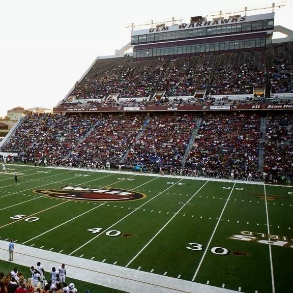 Expo Recruits tweet media