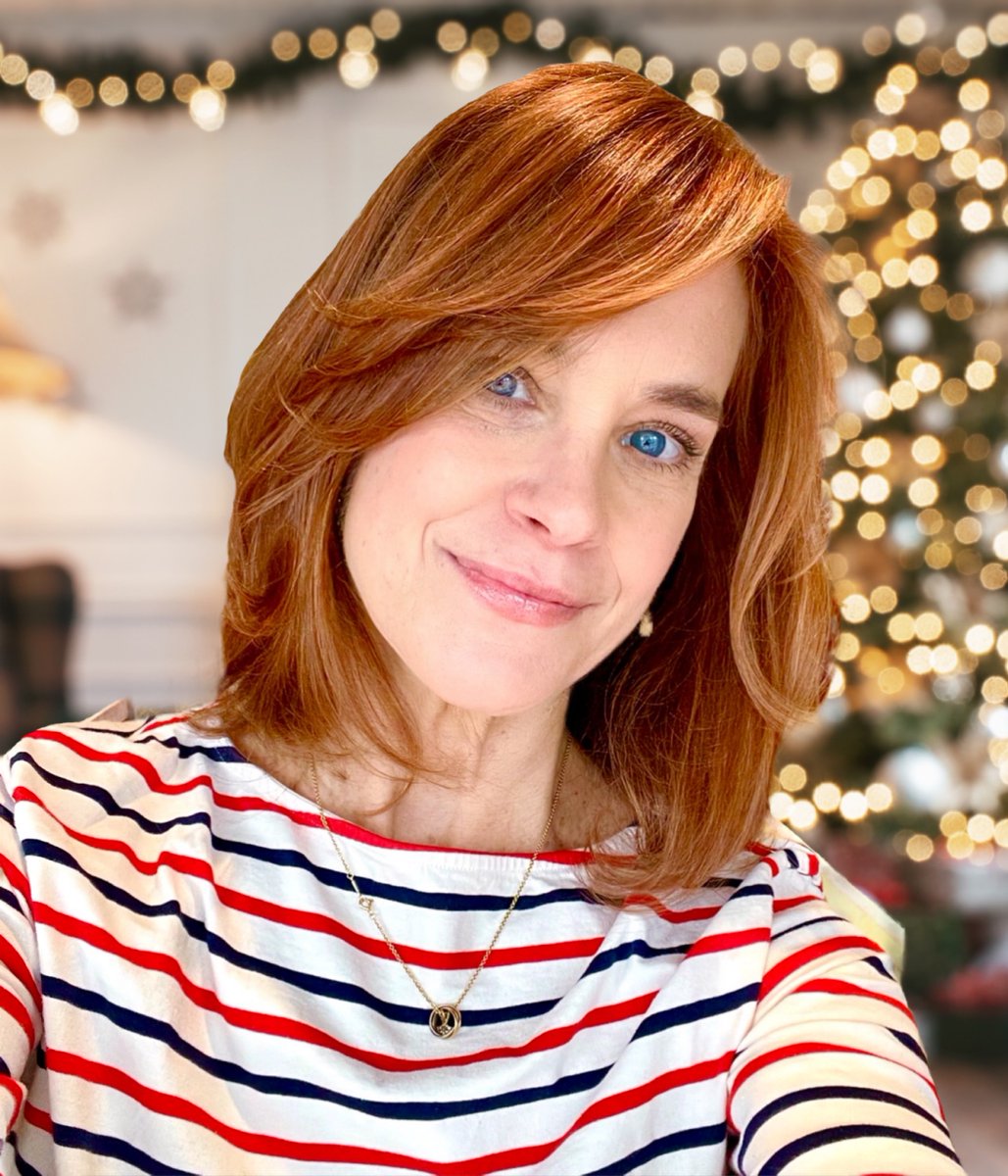 Having the most extraordinary time on Nantucket in #justincerne's adaptation of #ElinHilderbrand's #winterstreet at  the #theatreworkshopofnantucket! Onward and upward!! Oooooh, and I'm a redhead!!!