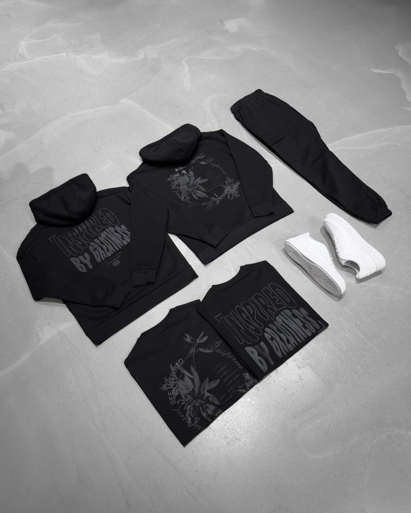 beeinspired's tweet image. Black Friday Collection drops TOMORROW 4pm GMT⚡️5 Limited Edition pieces, featuring some of our bestselling prints. One you won’t want to miss⚡️