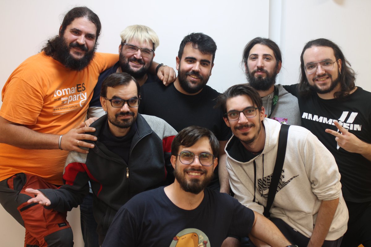 5ta LAN Party AAGOA (Día 3).

Fotos por: Sandra Grago.

Lugar: Casa de la Juventud de Gines (Sevilla).

<a href="/AytoGines/">Ayuntamiento de Gines 🇺🇦 Sevilla</a> <a href="/CasaJuventGines/">CasaJuventudGines</a>