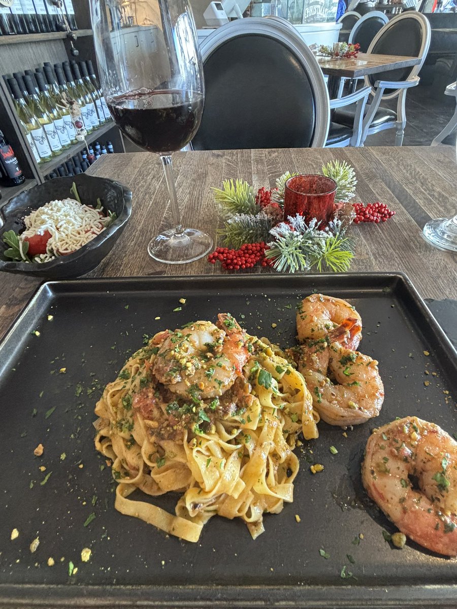 Mo_fierce tweet media