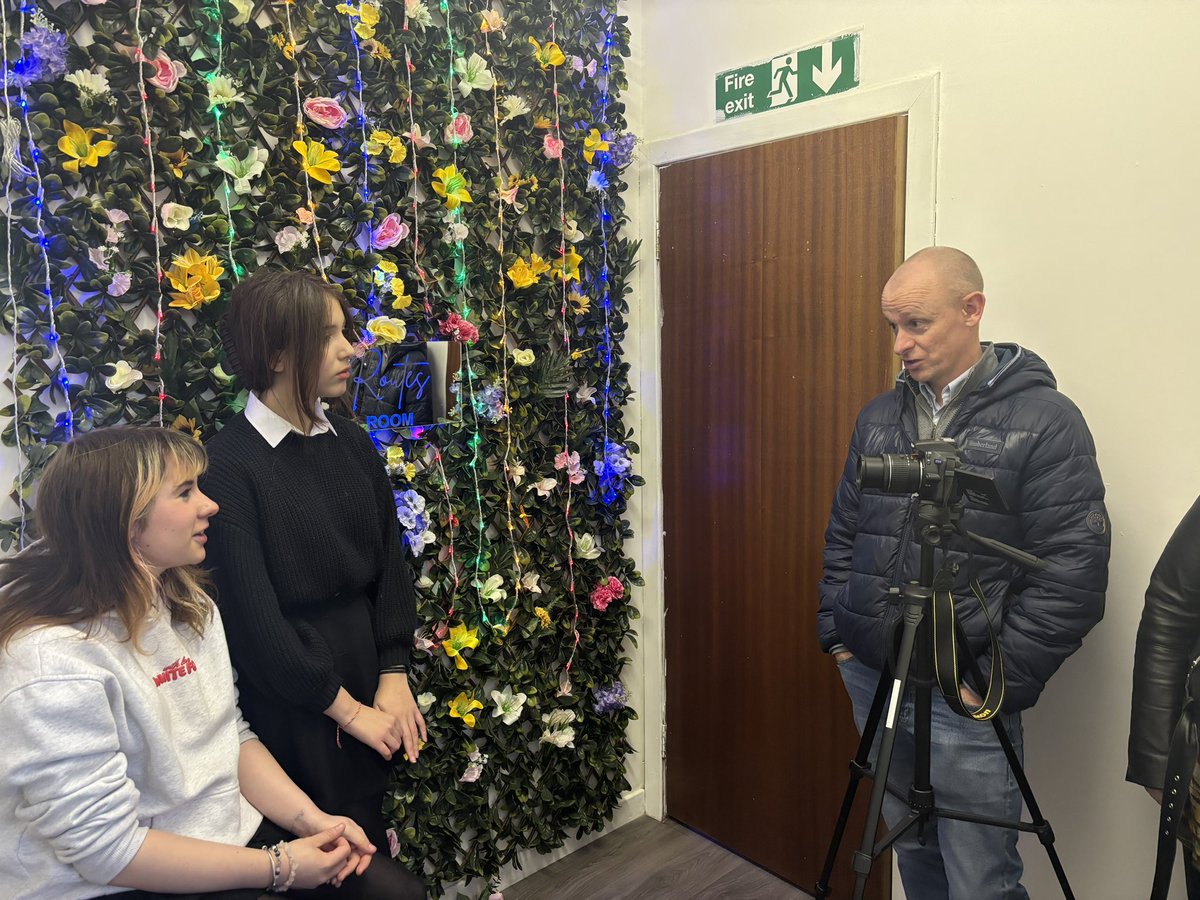 RoutesSFAD (@sfadroutesyp) on Twitter photo Today we had the pleasure of meeting staff and being presented with a cheque from <a href="/SC_Lottery/">Scottish Children's Lottery</a>. The young people had a great time chatting about the difference the money makes to Routes (loving our new selfie wall) #TeamSFAD #Funding #SCLottery Today we had the pleasure of meeting staff and being presented with a cheque from <a href="/SC_Lottery/">Scottish Children's Lottery</a>. The young people had a great time chatting about the difference the money makes to Routes (loving our new selfie wall) #TeamSFAD #Funding #SCLottery