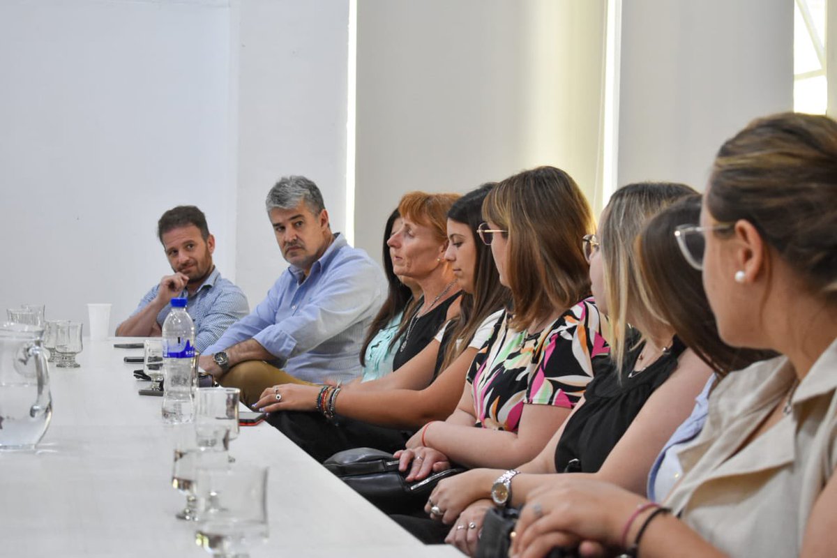 💪🏻Este encuentro refuerza la política provincial de fortalecer el vínculo entre el Estado, las empresas y los consumidores, trabajando de manera articulada para garantizar derechos y fomentar prácticas comerciales responsables.