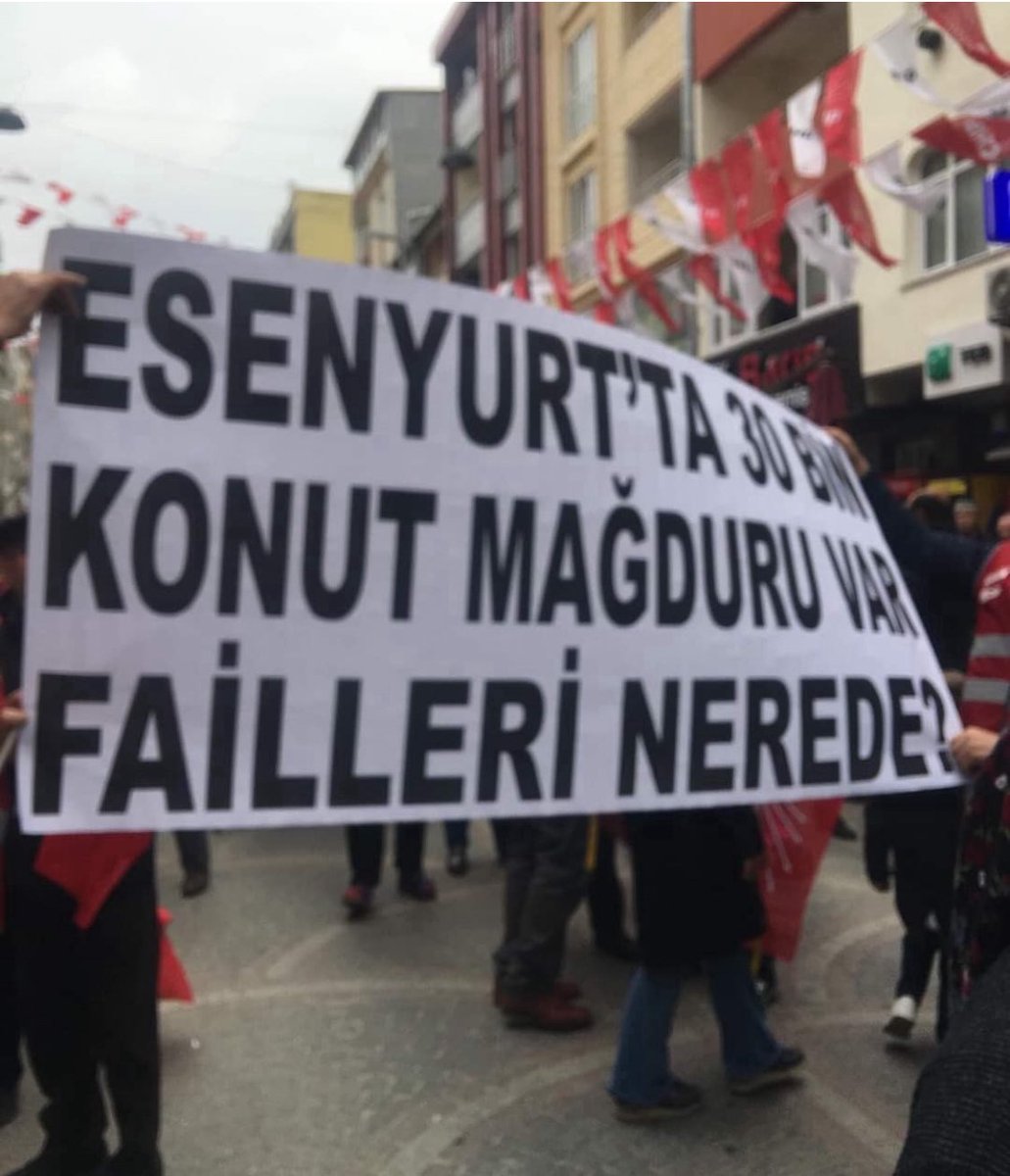 <a href="/Can_Aksoy_/">CAN AKSOY</a> Ne çözümü beee ölduk yıllardır