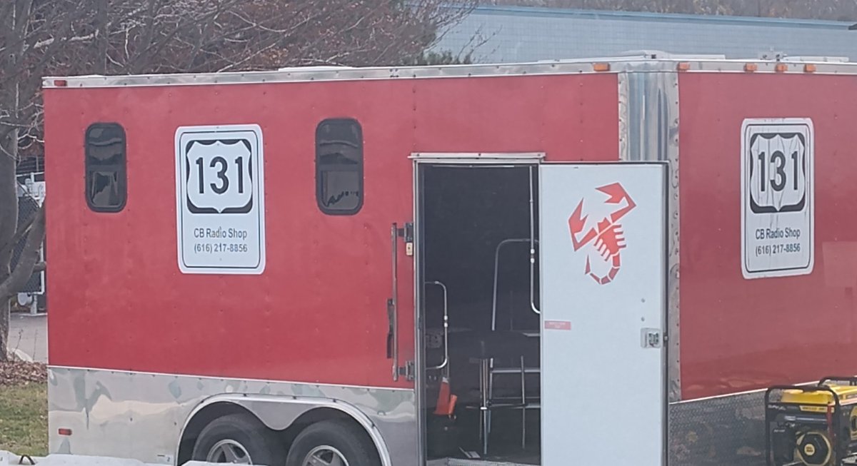 Rosemar01240202's tweet image. If you're in the Michigan area and need your CB worked on go see Bear at 131 CB Shop. He is very knowledgeable and reasonably priced! #cbshop #truckers #breakerbreaker19 #131cbradioshop #byroncentermichigan #michigan