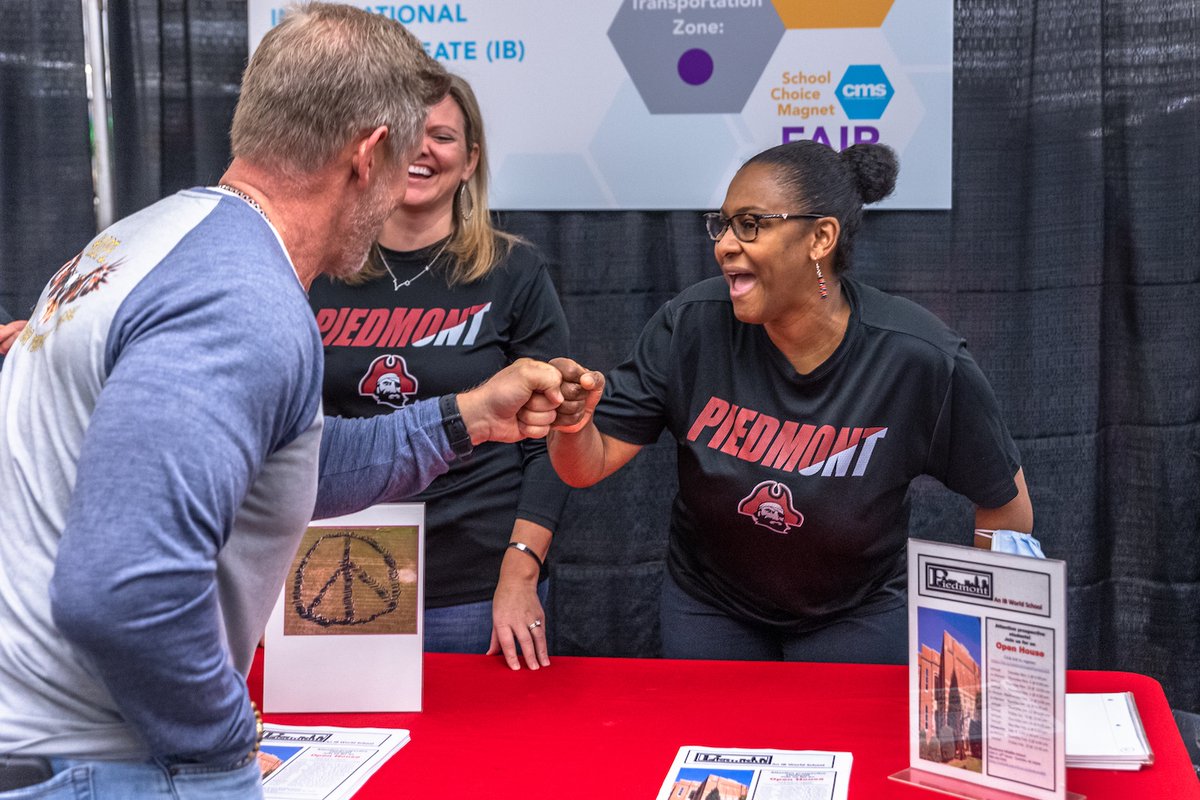 Charlotte-Mecklenburg Schools tweet media