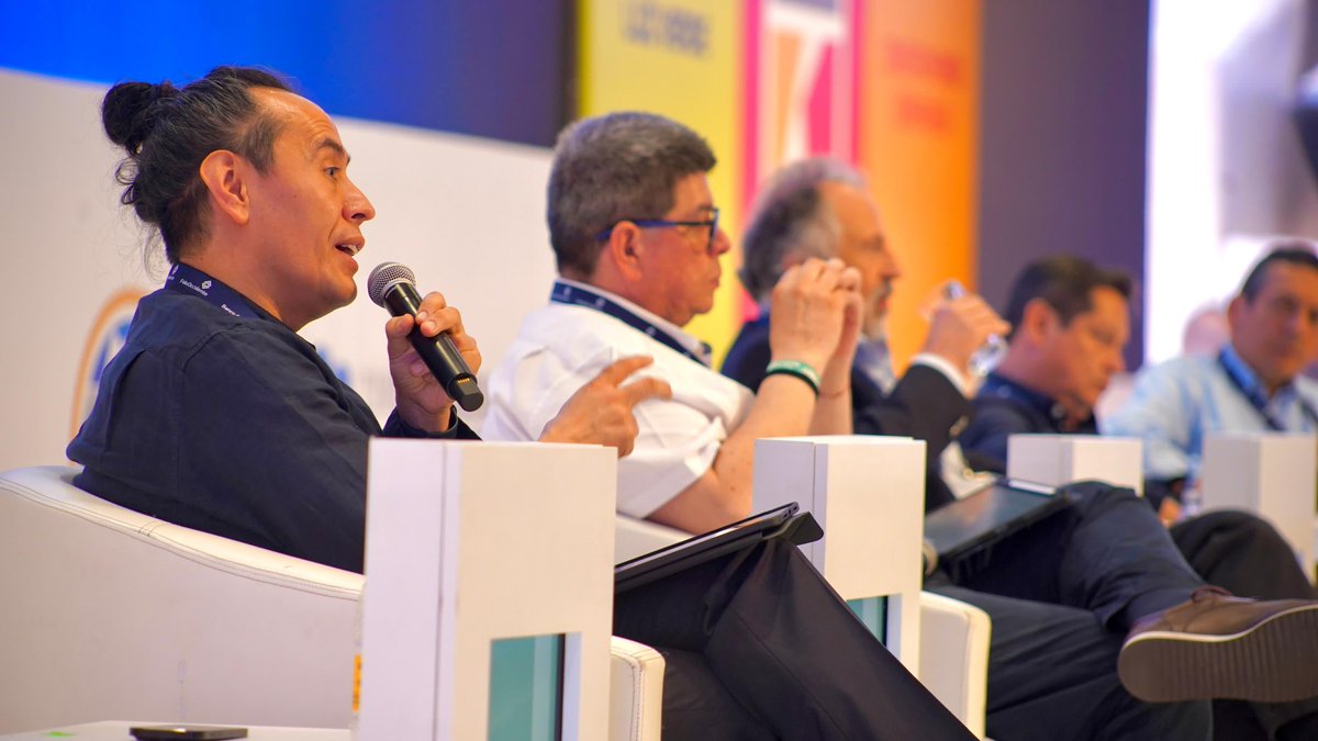MinTransporte (@mintransporteco) on Twitter photo Infraestructura para la equidad, resiliencia y gobernanza, es un medio para lograr equidad y desarrollo. En el marco del #21CongresoInfra que lidera la <a href="/camaradelainfra/">Cámara Colombiana de la Infraestructura</a> reflexionamos sobre mecanismos de financiamiento para vías rurales, respetando lo ambiental y cultural. Infraestructura para la equidad, resiliencia y gobernanza, es un medio para lograr equidad y desarrollo. En el marco del #21CongresoInfra que lidera la <a href="/camaradelainfra/">Cámara Colombiana de la Infraestructura</a> reflexionamos sobre mecanismos de financiamiento para vías rurales, respetando lo ambiental y cultural.