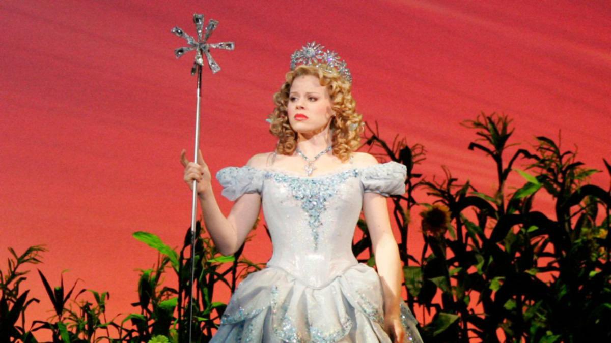 best of glinda tweet media