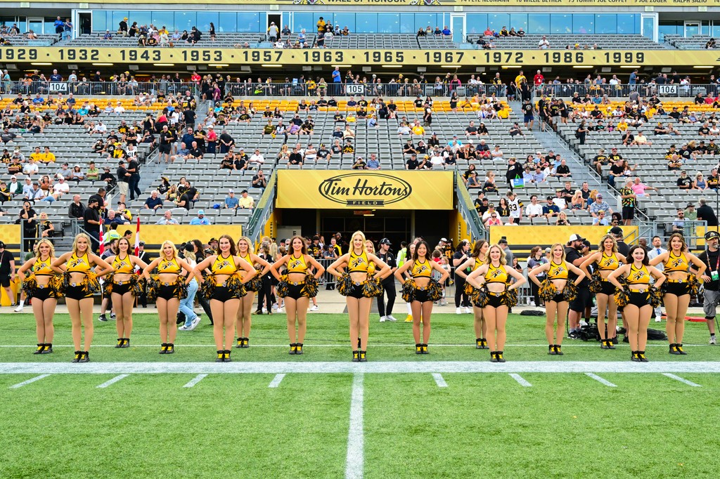 Ticats's tweet photo. Can we take a moment and shout out @TicatsDC! The best dance &amp; cheer team in the CFL 👏📣 https://t.co/EjT4kMxeB3