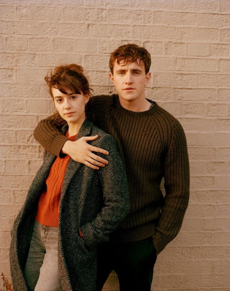 fucksslana's tweet image. Love this shoot #normalpeople #connell #marianne